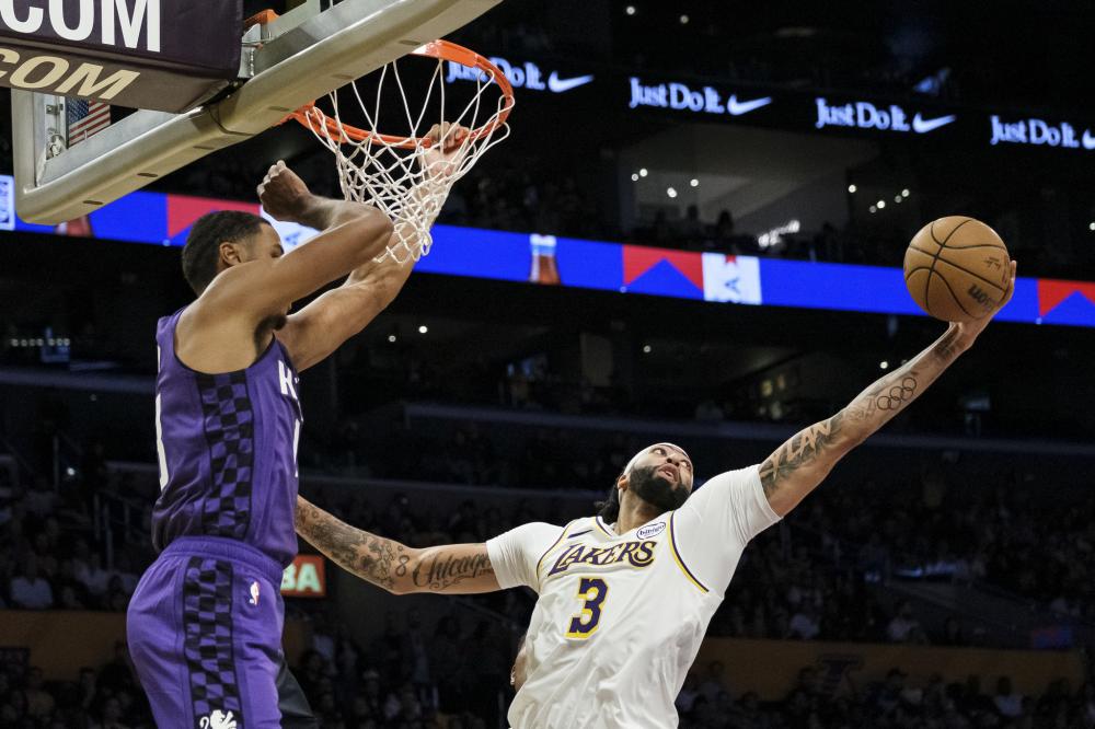 手受到他的 手受到他的